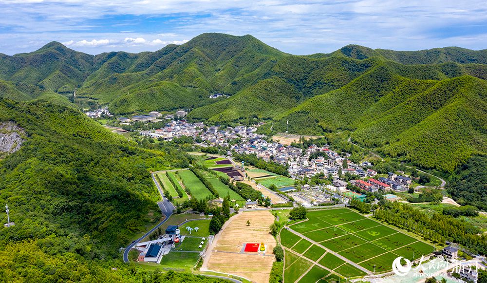 改革为人民丨执此“青绿” 余村转型记  第4张